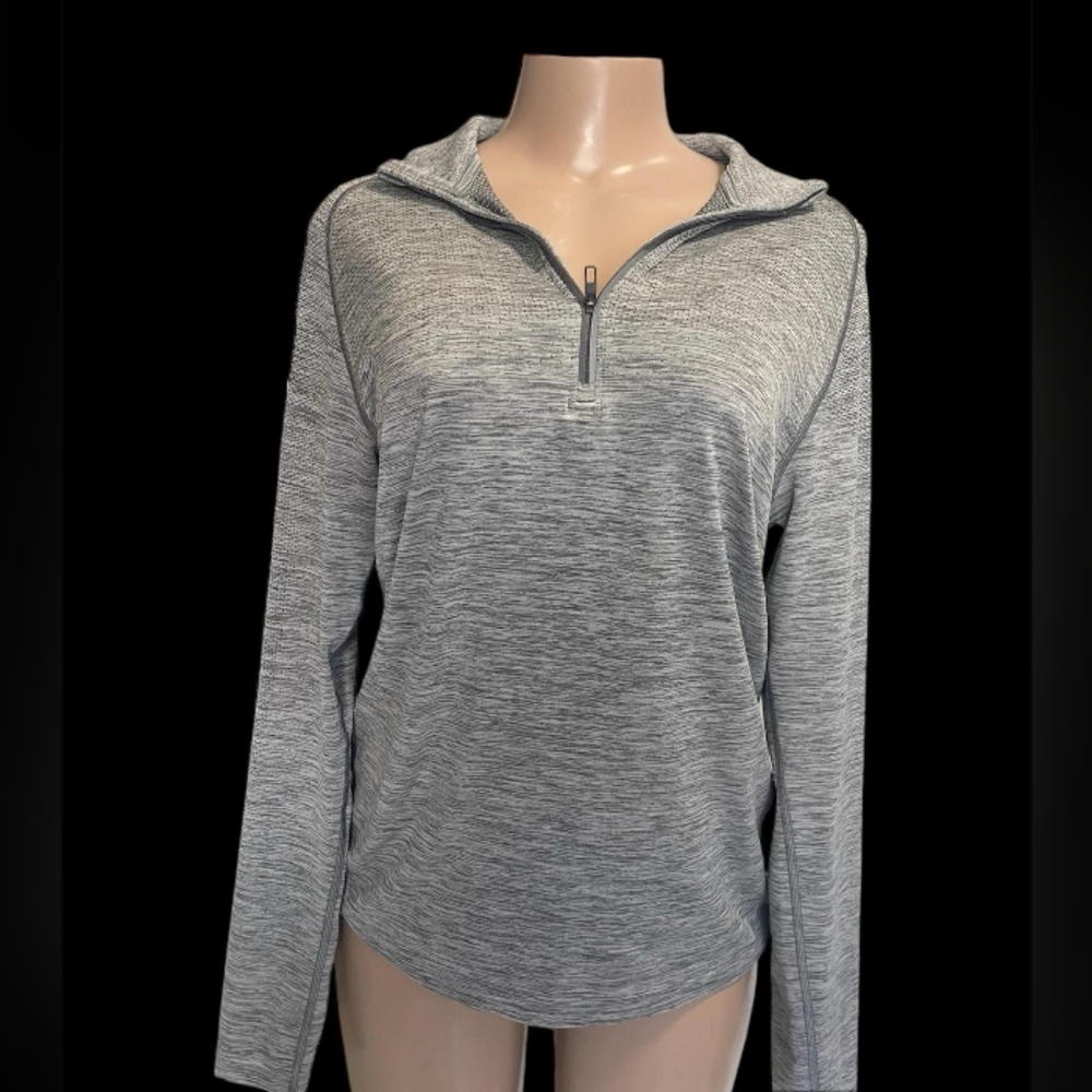 Lululemon long sleeve shirt